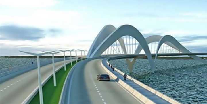 Lucena faz 54 anos, com investimentos que prometem 6 mil empregos e uma ponte de acesso