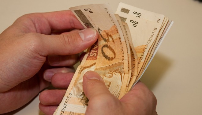 DÉCIMO TERCEIRO SALÁRIO